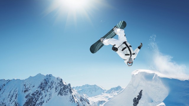 乐鱼入口-VALORANT枪法战术完美结合，valorant枪械介绍